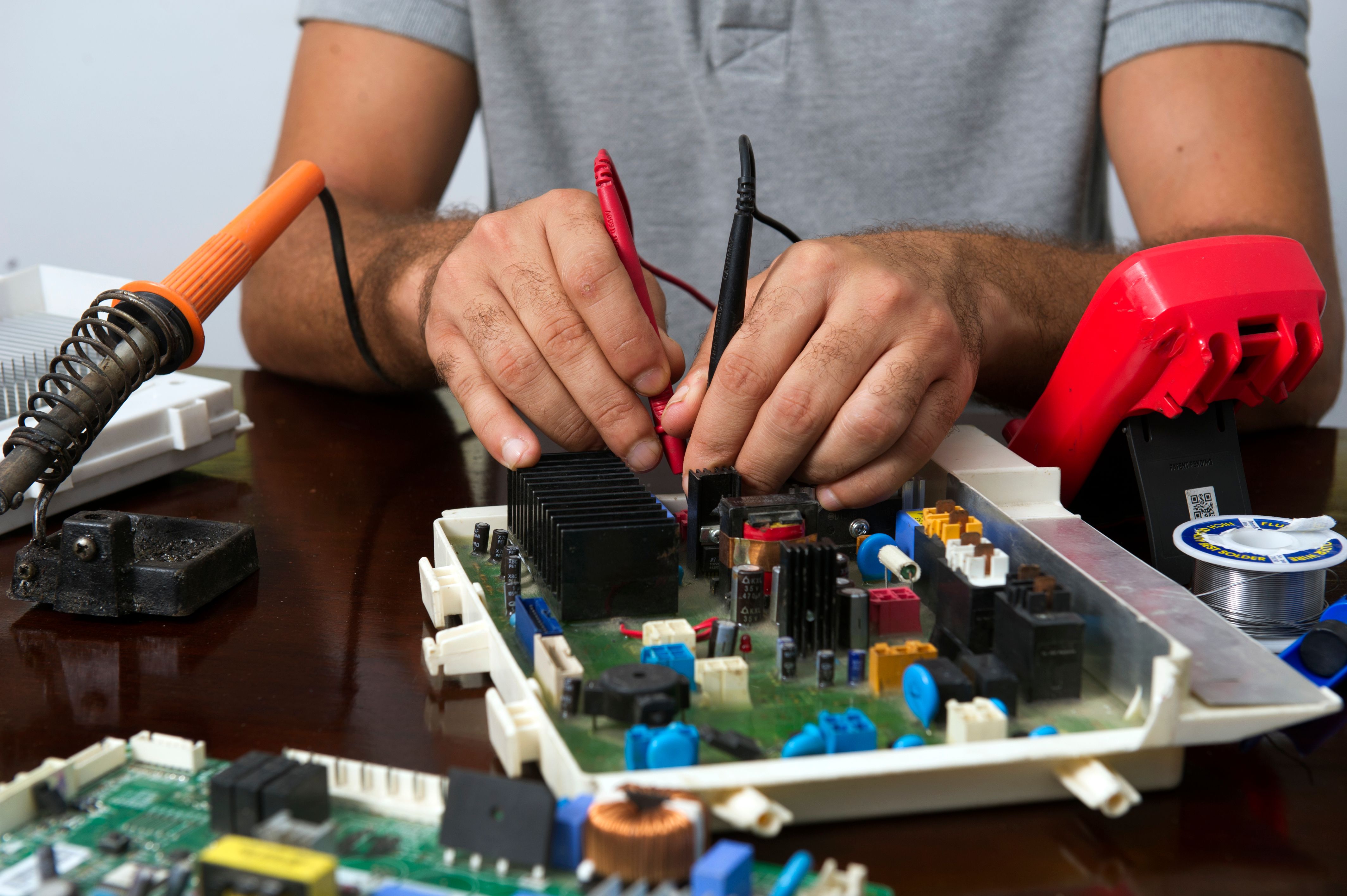 Outlet and Switch Services